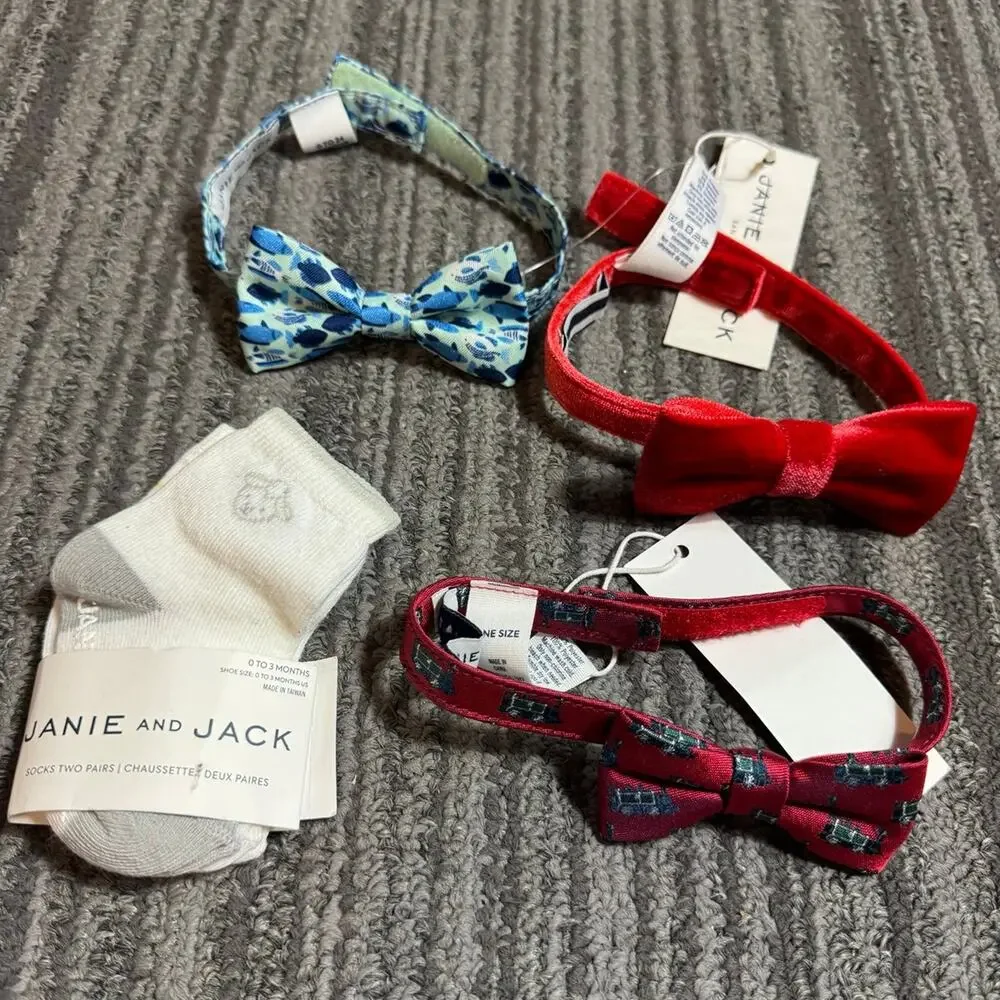 Janie and Jack Boy Accessories Lot of 4 Bow Tie Sock NWT Velvet Floral Nordstrom